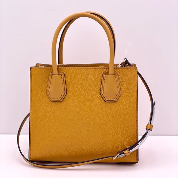 Michael Kors Mercer Md Messenger Crossbody - Picture 5 of 11